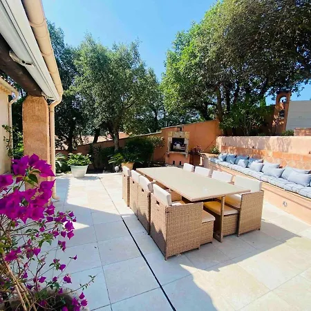 Maison De Vue Sur Les Vignes, Piscine, Trampoline, Ping Pong Et Petanque Villa